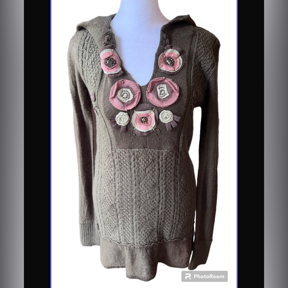 HUSH Forest Green Hooded Sweater Pink Flower Appliqués Size Small